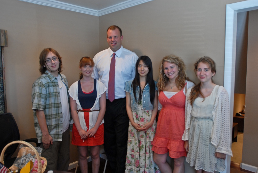 Army Reserve soldiers exchange students, culture