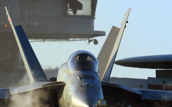 USS George Washington action