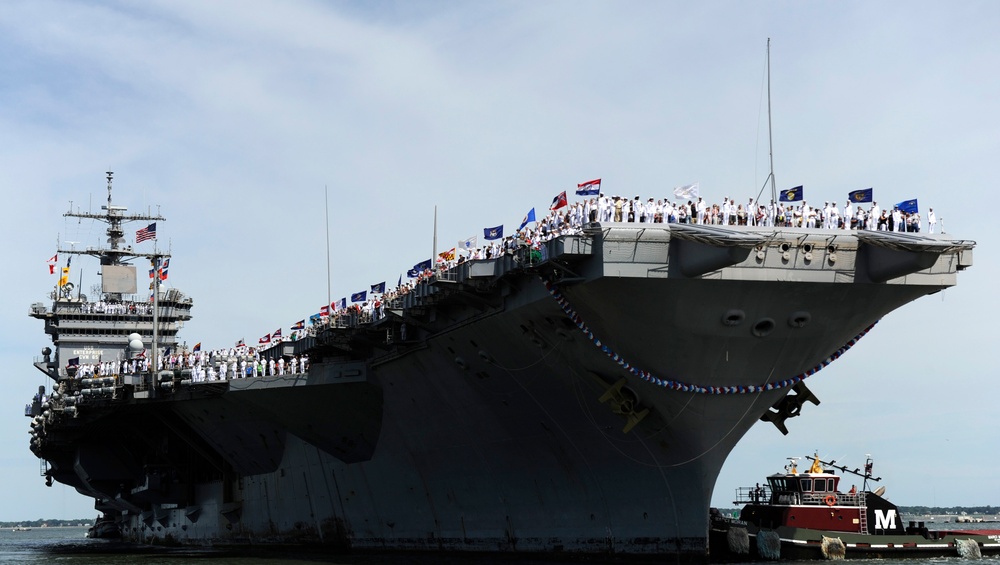 USS Enterprise homecoming