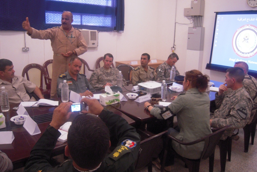 ‘Saber’ Squadron brings Wasit military leaders together