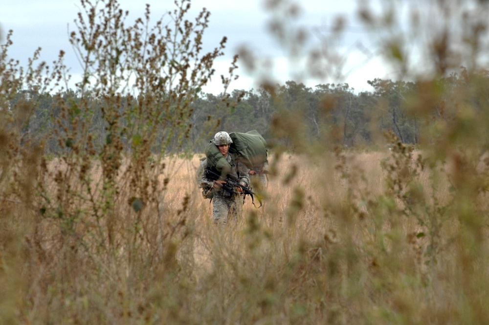 US soldiers parachute into Shoalwater Bay Training Area during Talisman Sabre 2011