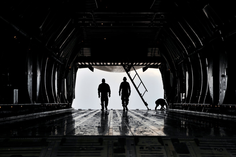 C-5 Galaxy cargo load