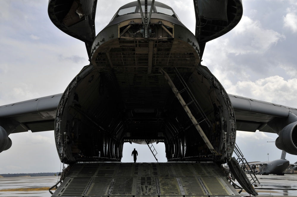 C-5 Galaxy cargo load