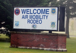 Airmen welcomed to Air Mobility Rodeo 2011