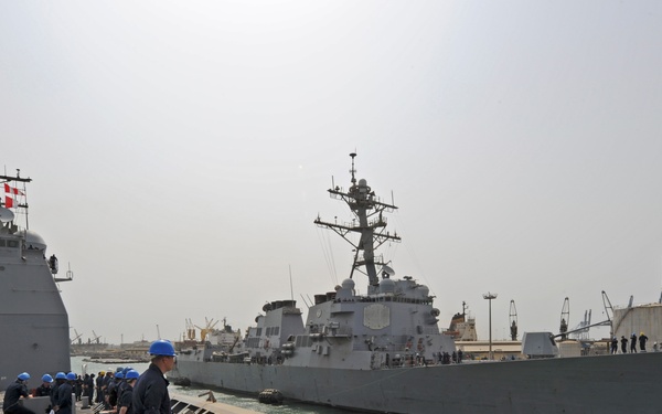 USS Anzio debarks Djiboui
