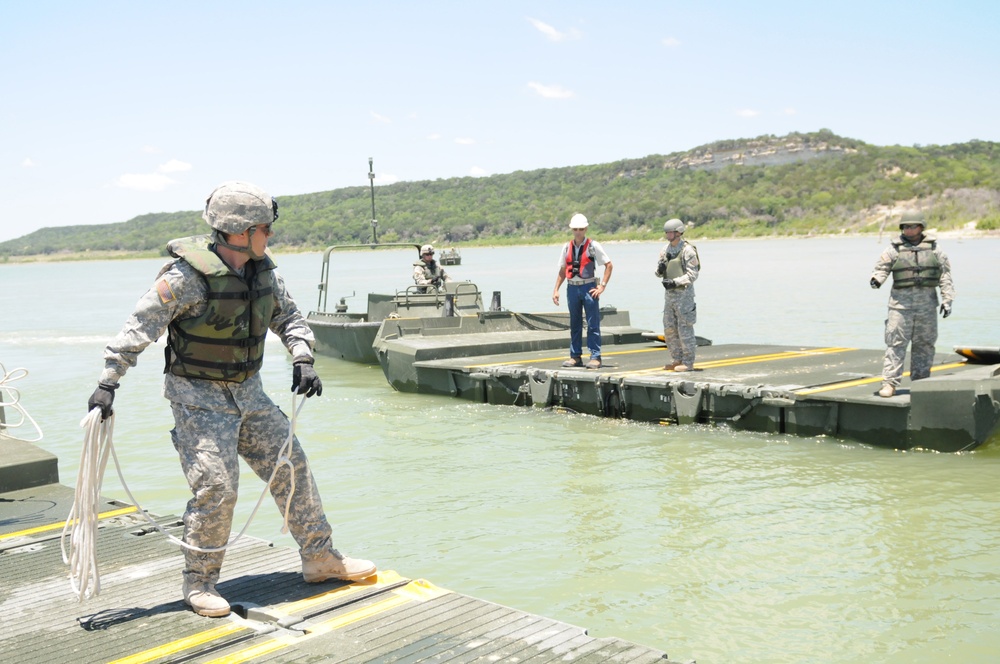 Texas engineers bridge the gap