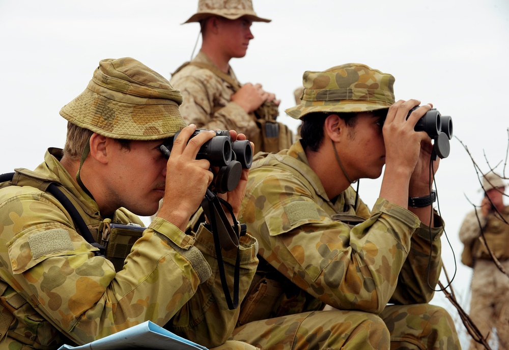 US Marines, Australian troops coordinate close air support during Talisman Sabre 2011