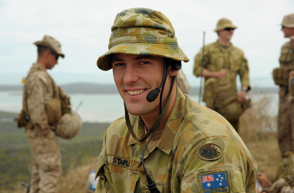 US Marines, Australian troops coordinate close air support during Talisman Sabre 2011