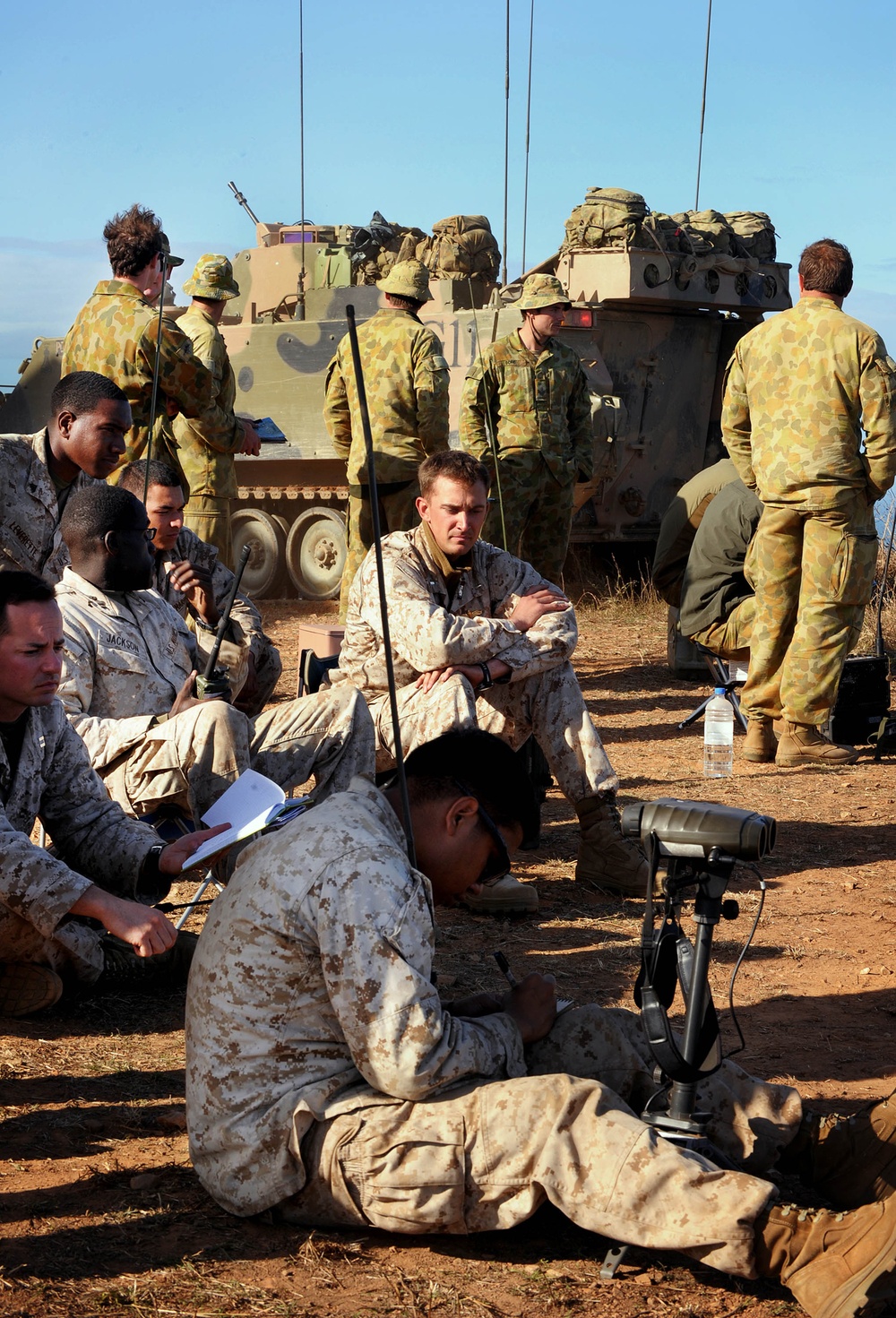 US Marines, Australian troops coordinate close air support during Talisman Sabre 2011