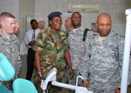 US dental team trains, works with GAF