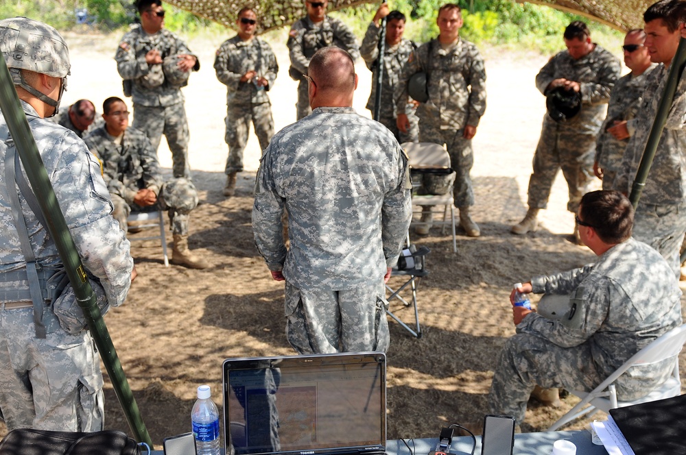 Soldiers train with new weapon system