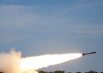 Soldiers train with new weapon system