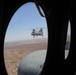 Reconnaissance Marines join air wing to perform fast-roping maneuver