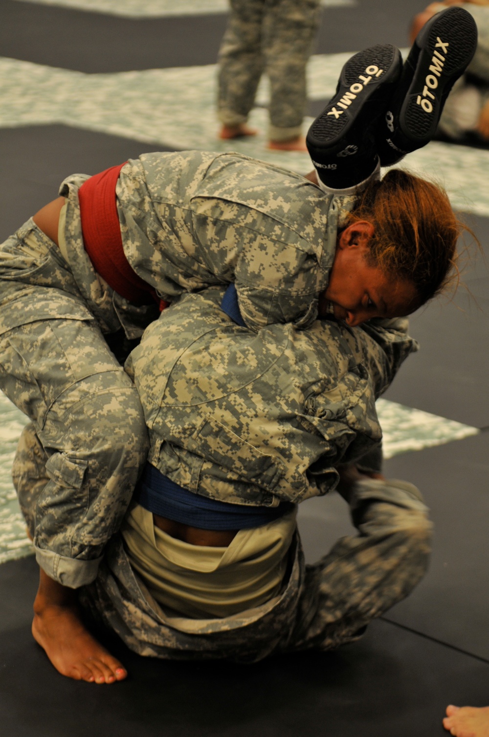 Marne Soldier battles during All-Army Combatives Tournament