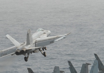 USS Ronald Reagan in the Gulf of Aden