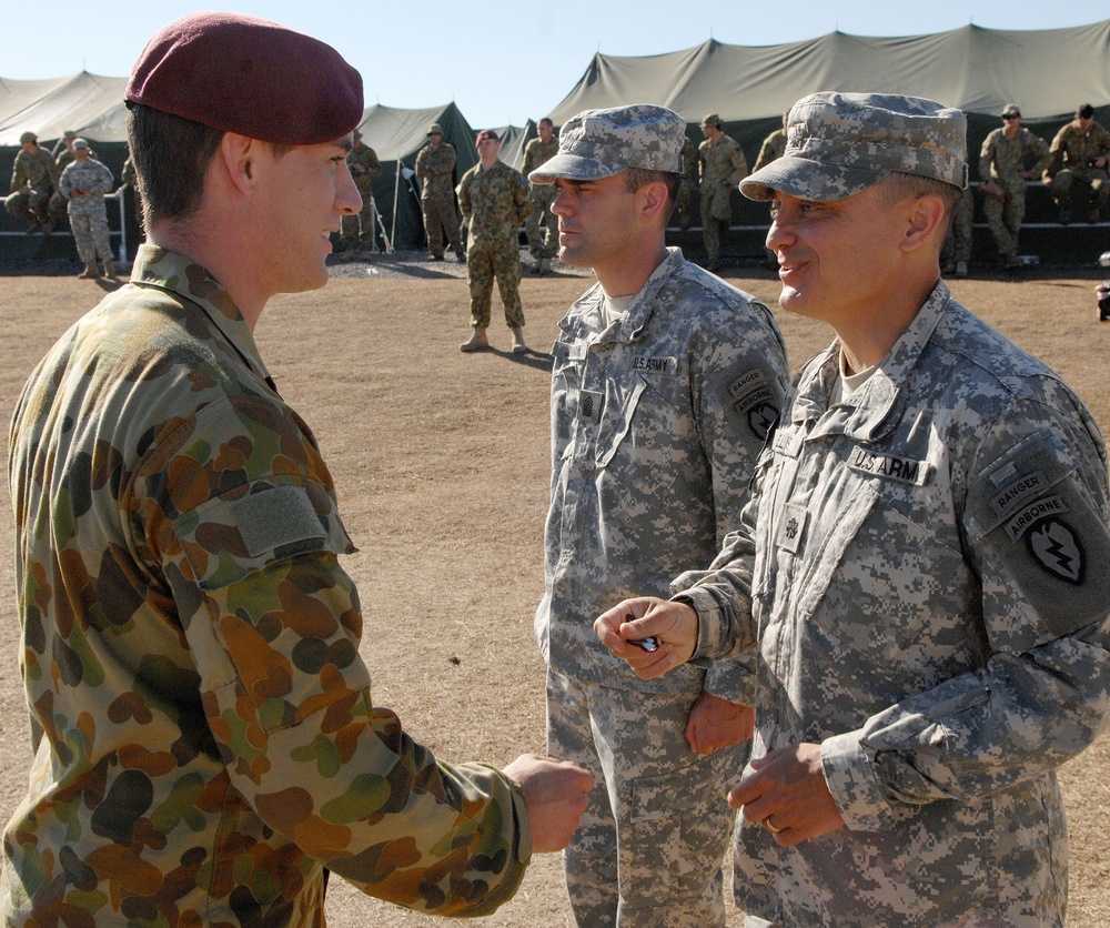 US, Australian paratroopers exchange wings during Talisman Sabre 2011