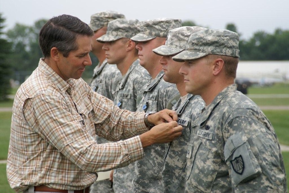 Fresh Minnesota soldiers and airmen arrive in Minot flood recovery missions