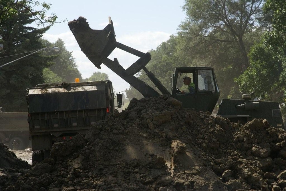 Fresh Minnesota soldiers and airmen arrive in Minot flood recovery missions