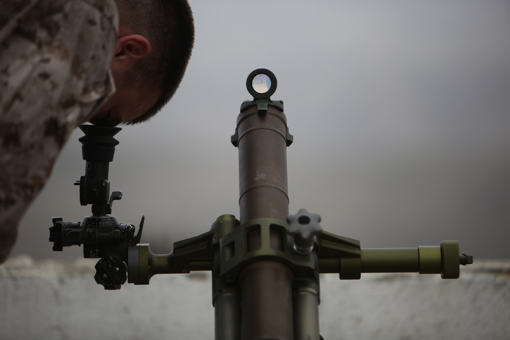 Marines test new mortar system