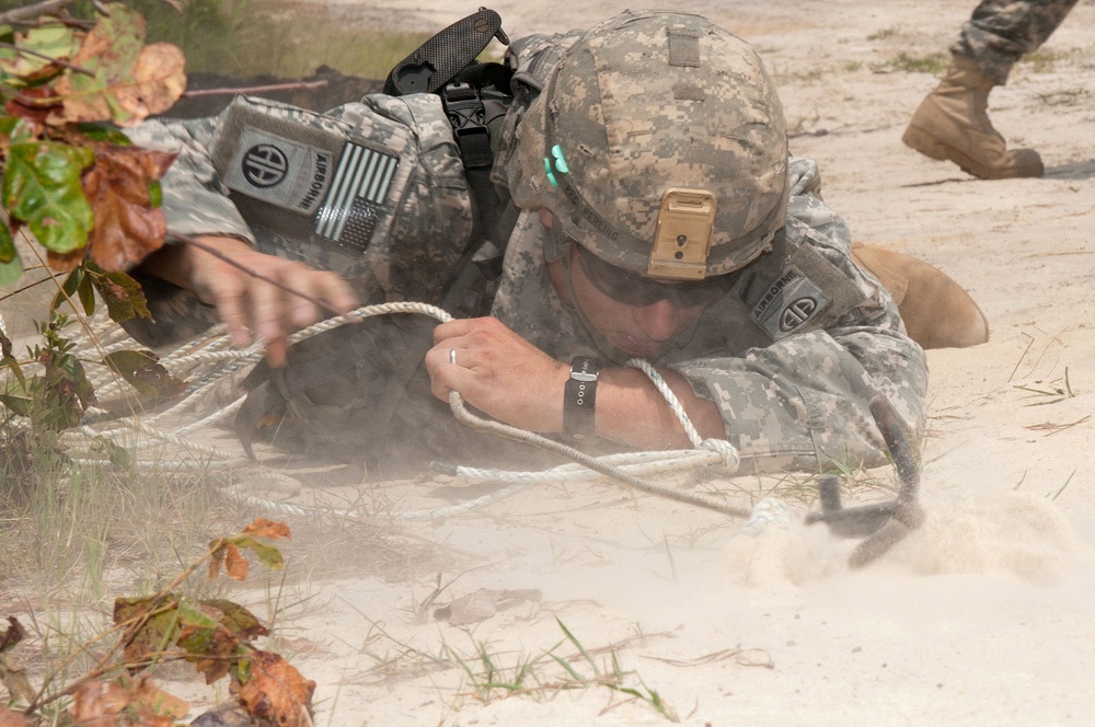 Devil engineers train to clear obstacles