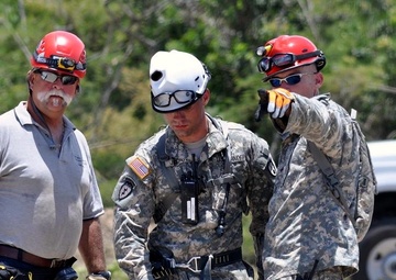 Search and Extraction Team trains for disaster