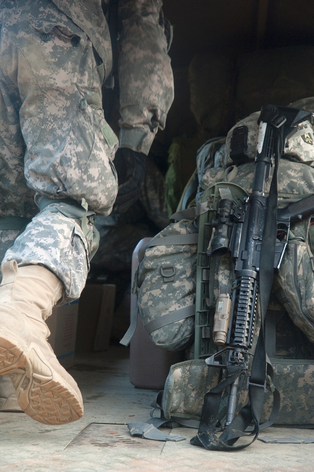 US, Australian Defence Force troops train in Shoalwater Bay Training Area during Talisman Sabre 2011