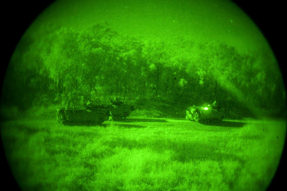 US soldiers train during Talisman Sabre 2011