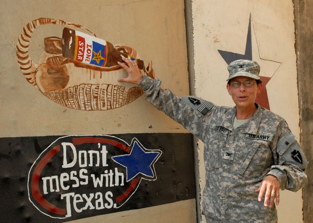 Deep from the heart of Texas: Here comes the T-wall taggin’, Harry Potter-watching colonel