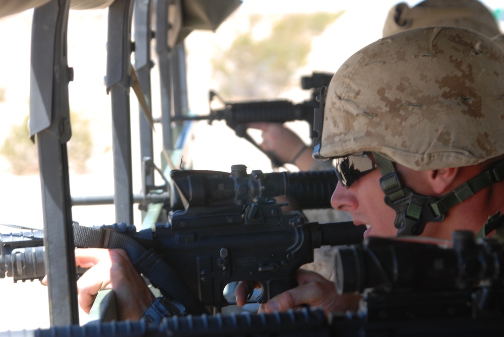 Wing Support Marines conduct convoy drills