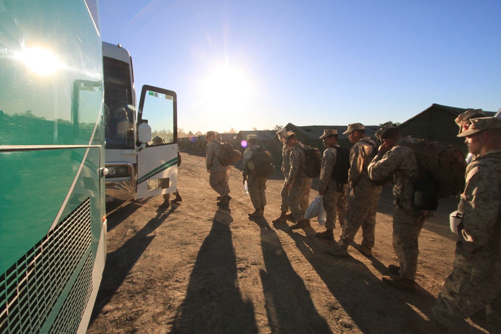 US Marines with 31st MEU depart Rockhampton during Talisman Sabre 2011
