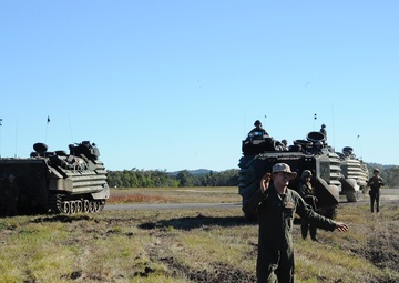 US Marines participate in a scenario exercise during Talisman Sabre 2011
