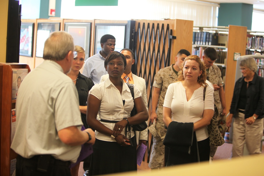 Finding resources: 1st MLG FROs visit Miramar to gather information to improve services to Marines and family members