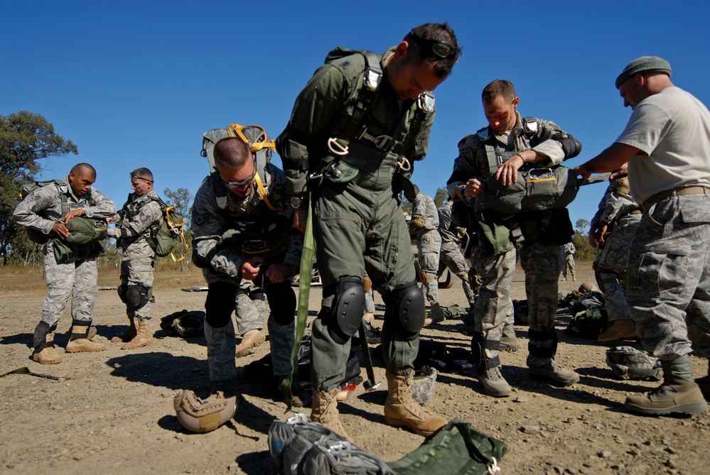 US Air Force 36th Expeditionary Contingency Response Squadron jump from a C-17 during Talisman Sabre 2011