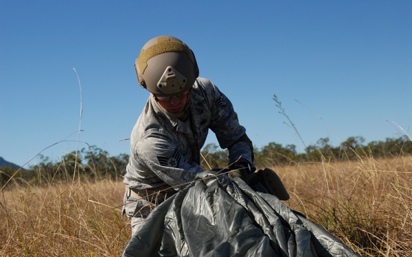 US Air Force 36th Expeditionary Contingency Response Squadron jump from a C-17 during Talisman Sabre 2011