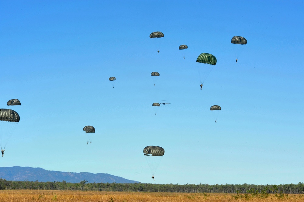 US Air Force 36th Expeditionary Contingency Response Squadron jump from a C-17 during Talisman Sabre 2011