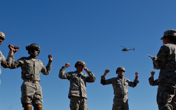 US Air Force 36th Expeditionary Contingency Response Squadron train during Talisman Sabre 2011