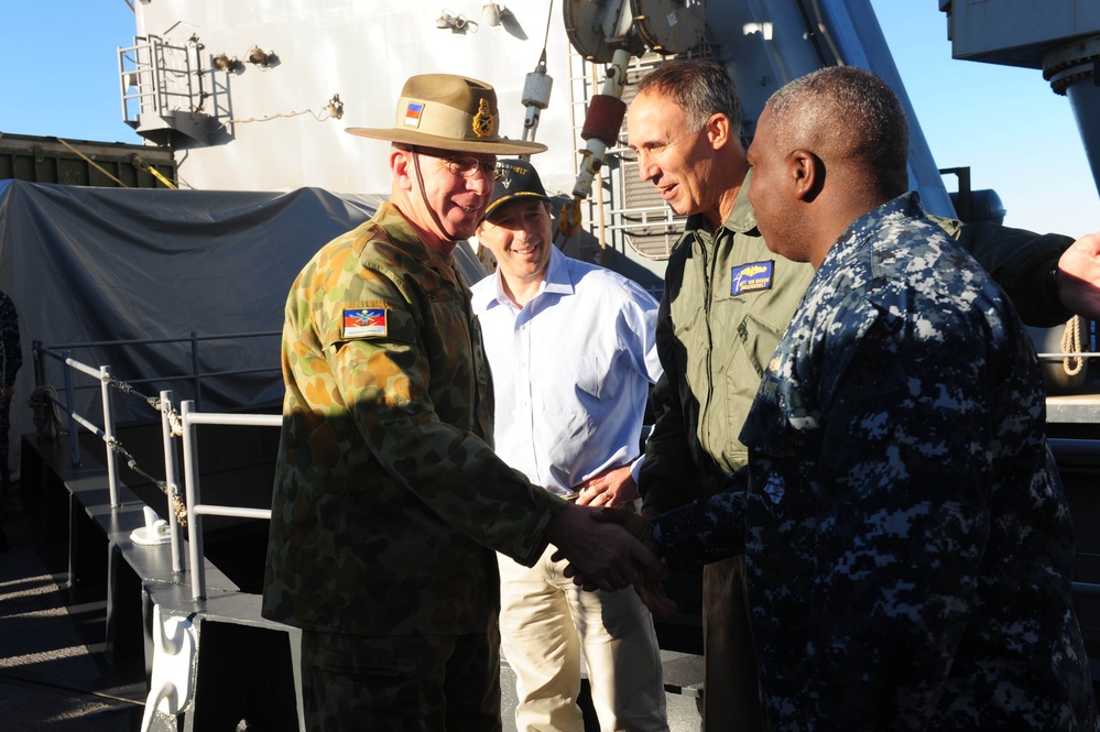 7th Fleet, Australian dignitaries visit Germantown