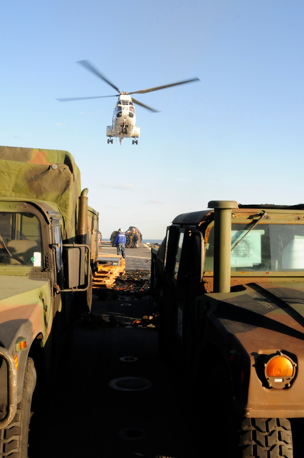 USS Germantown receives supplies