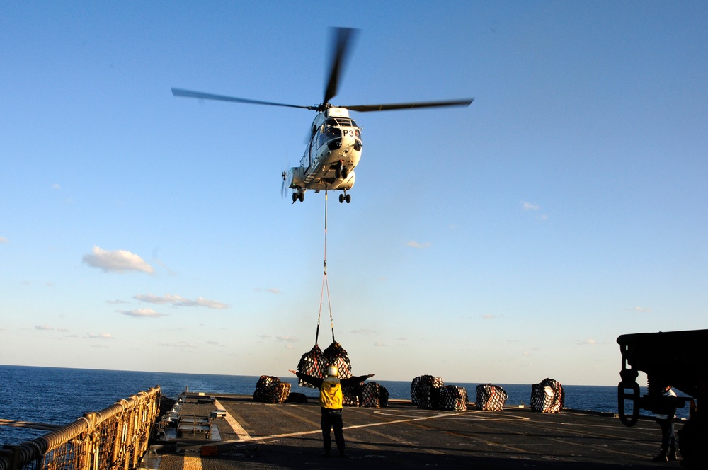 USS Germantown receives supplies