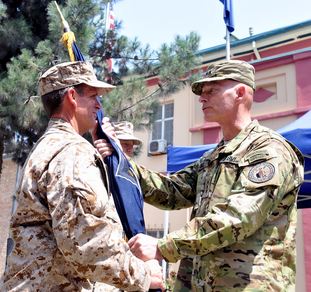 Huber takes command of Combined Joint Interagency Task Force 435