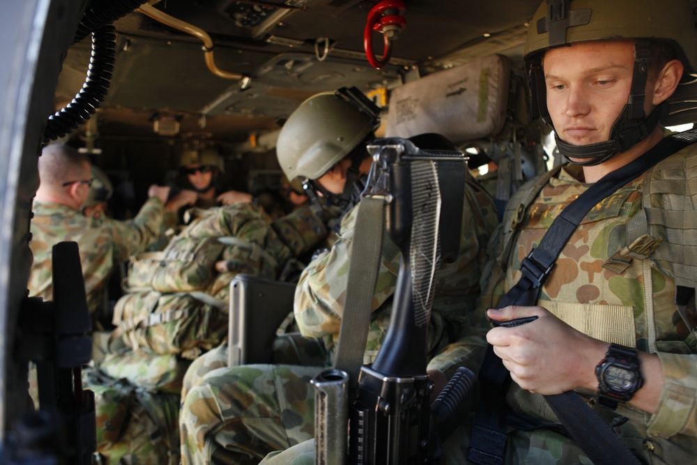 US, ADF troops train together during Talisman Sabre 2011