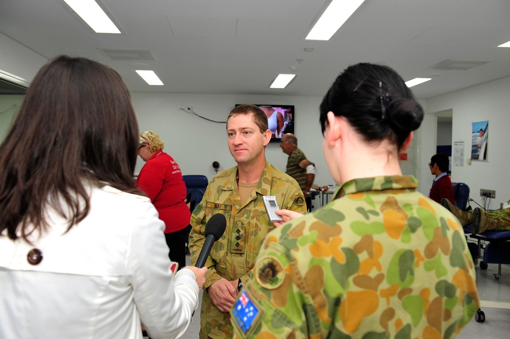 Australian Defense Force give blood during the Talisman Sabre Exercise 2011