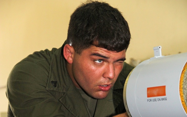 MALS-12 Marines provide boom!