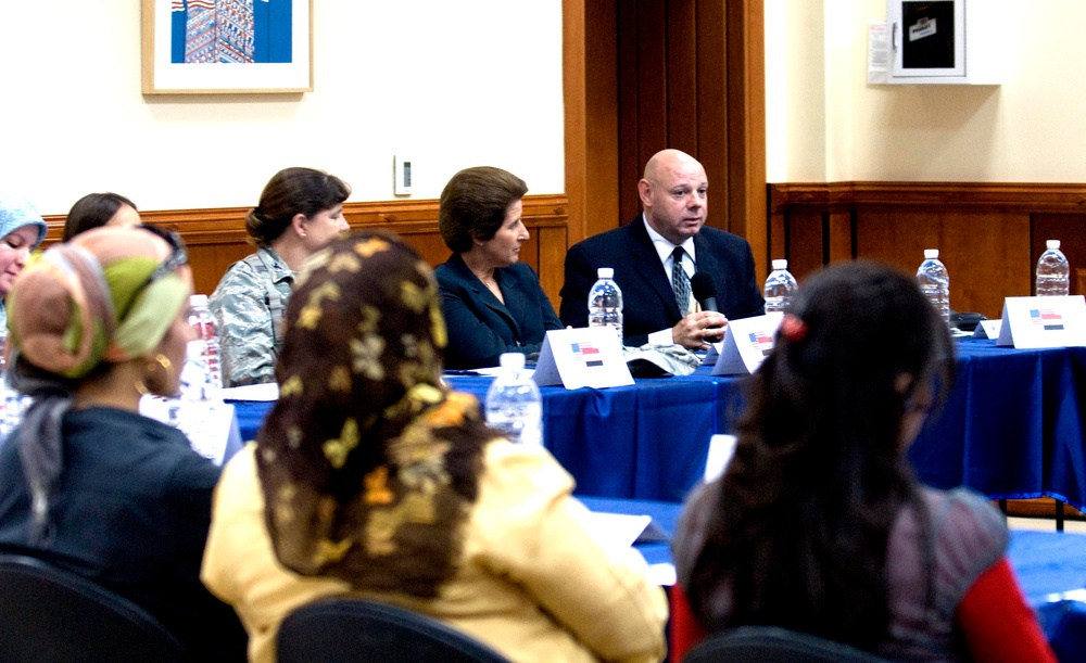US, Iraqi intelligence communities support female professionals