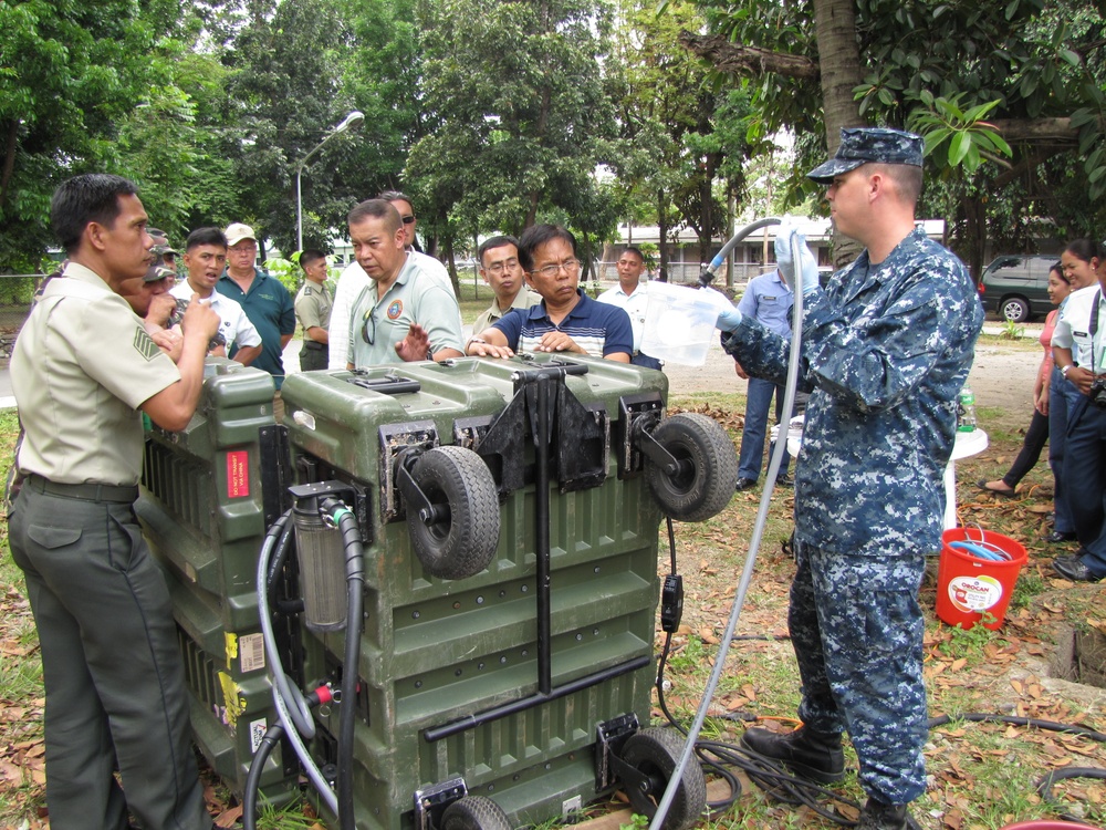 Filipino, US personnel respond to cholera outbreak in Palaw-an