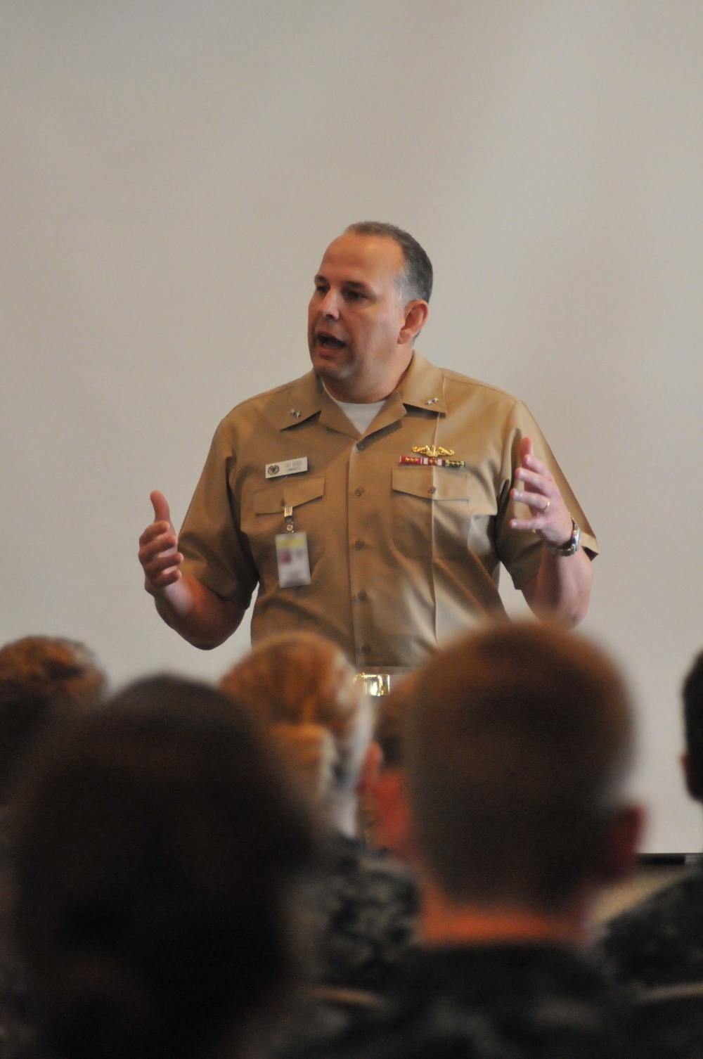 SPAWAR commander speaks to midshipmen during PROTRAMID summer training