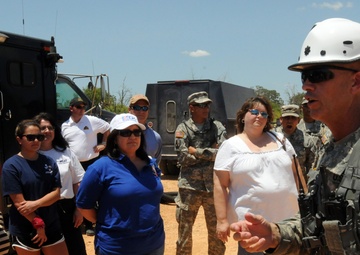 Employers gain insight into JTF-71 soldiers' training demands