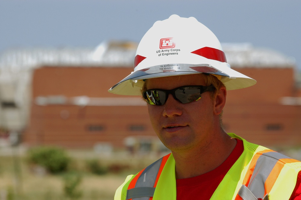 Corps park ranger, Missouri native lends helping hand in Joplin