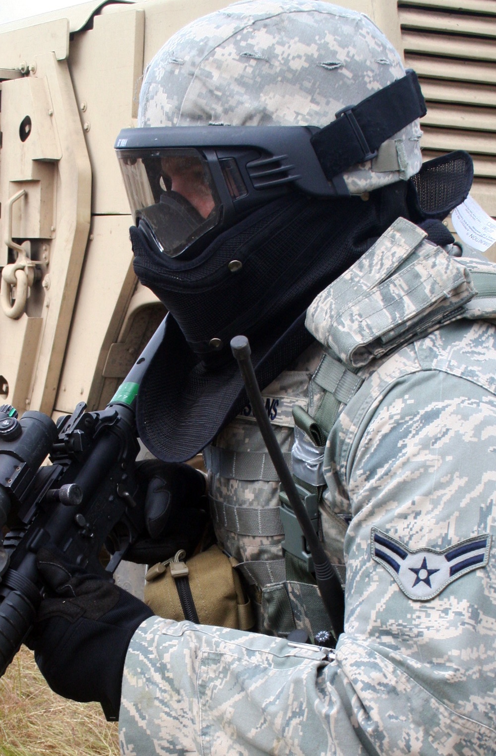 Tactics competition tests skills of security forces for Rodeo 2011