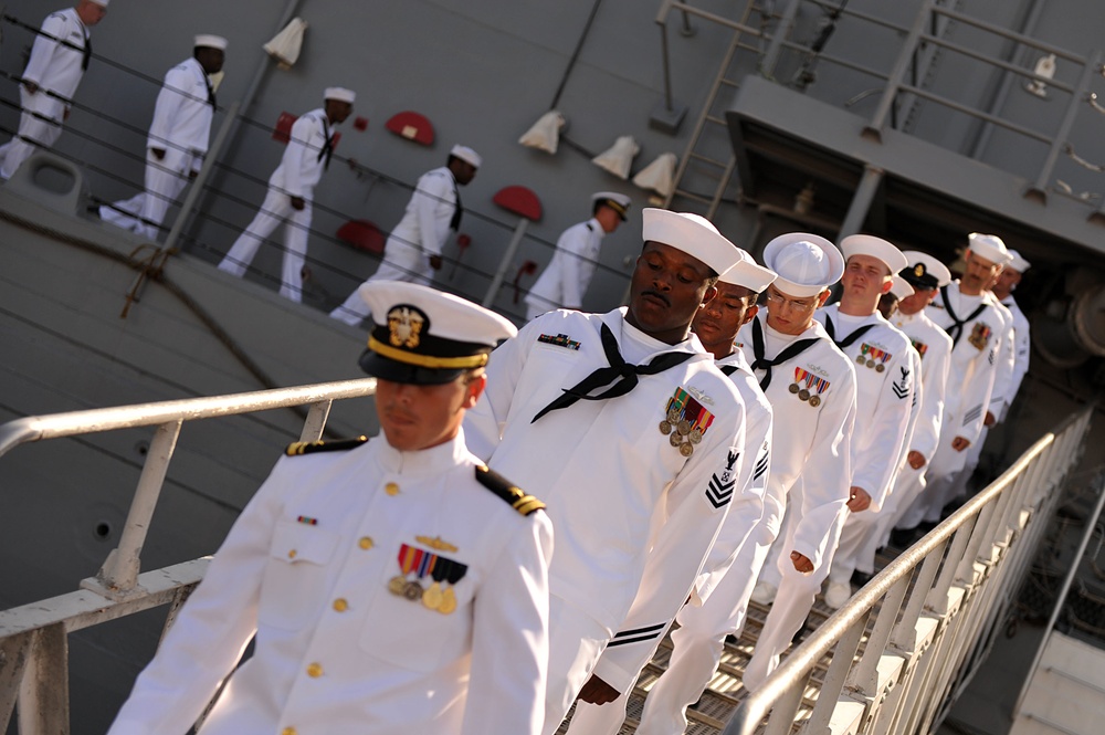 USS Doyle decommisioning